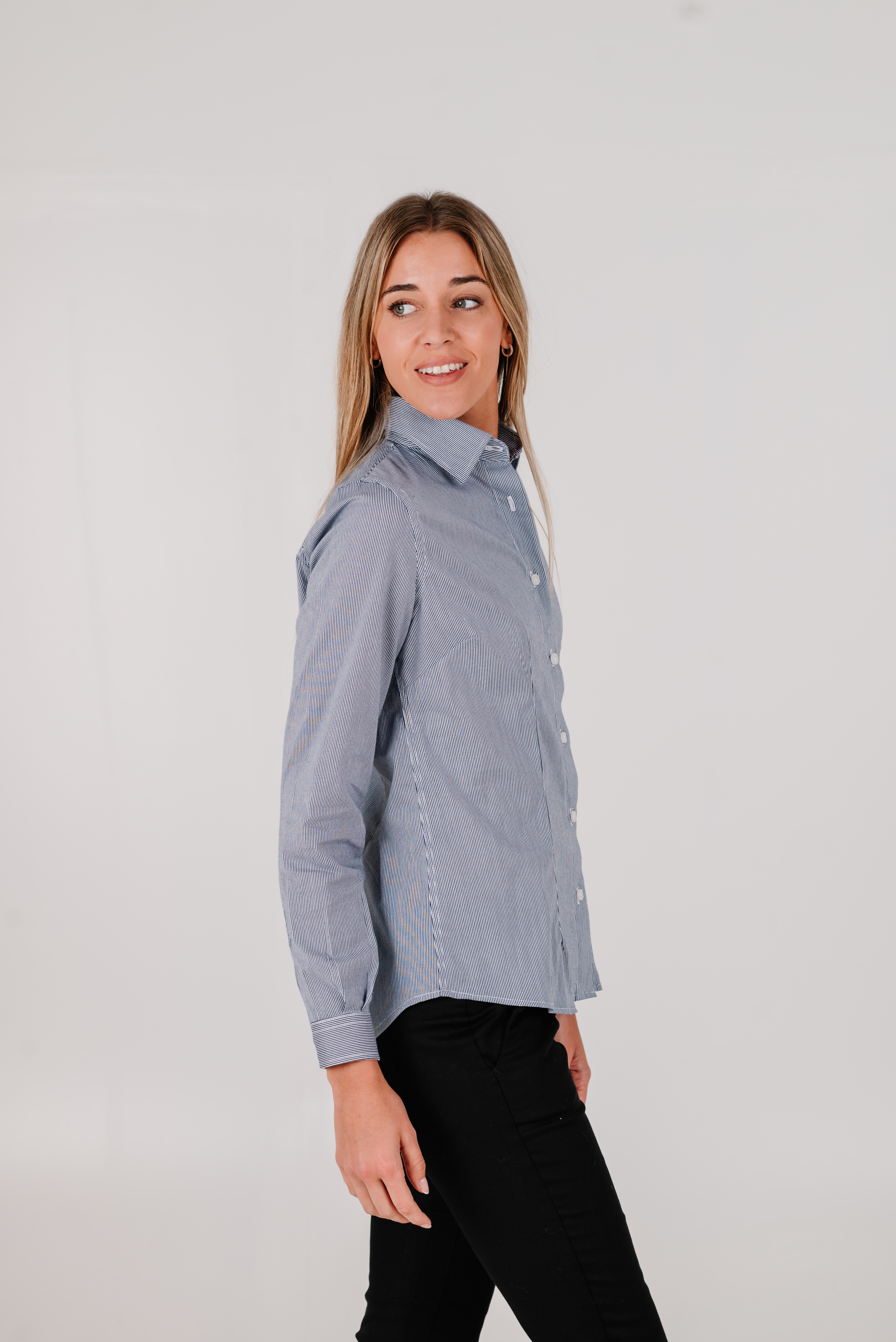 Camisa corte ejecutivo / Rayada