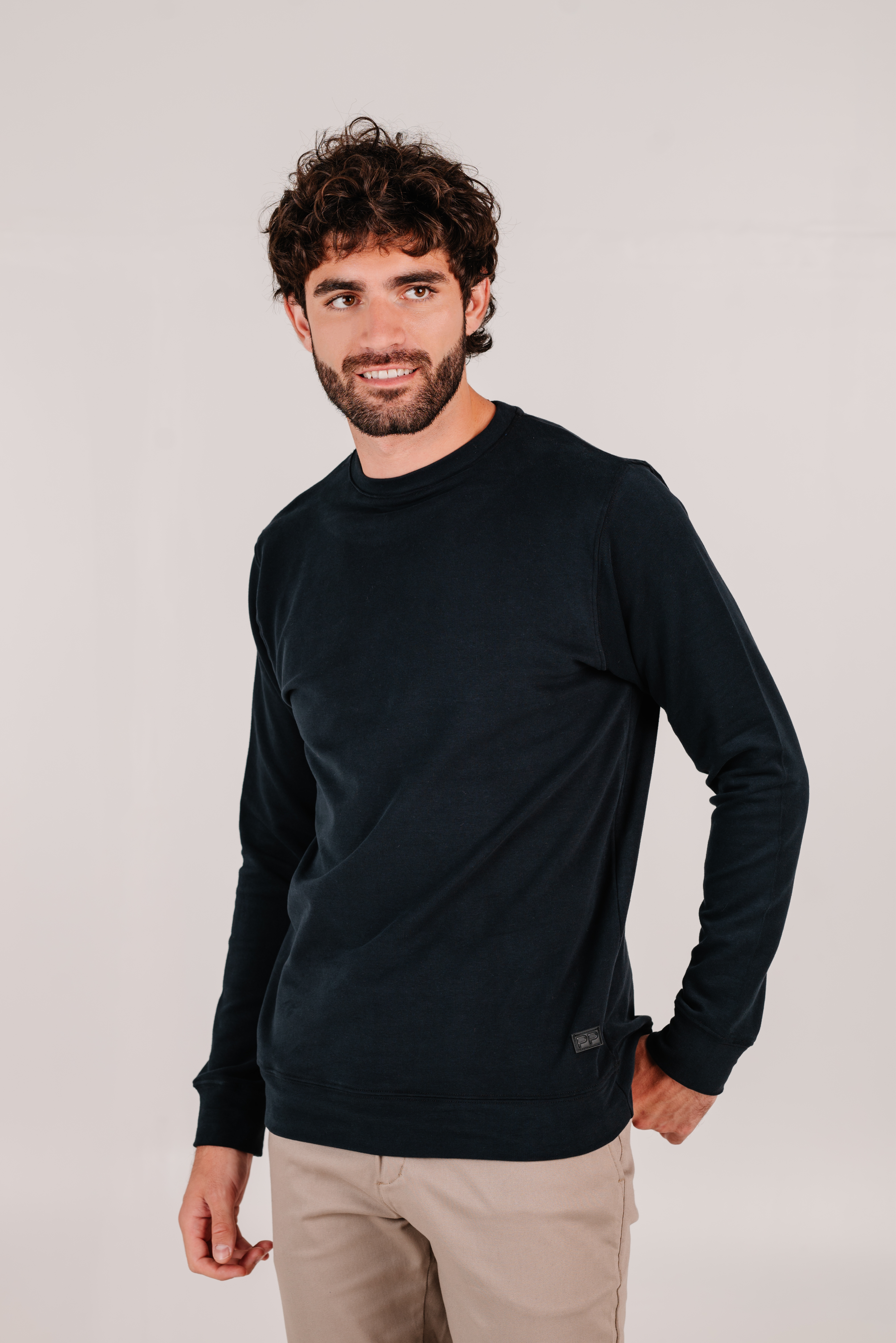 Sweater cuello base